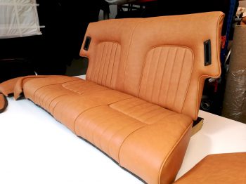 Réalisation Sellerie en simili cuir sur 504 Cabriolet par RC Sellerie RC Sellerie