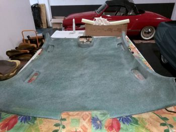 Rénovation ciel de toit Jaguar XJ6 - décapage du support RC Sellerie