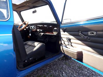 Rénovation sellerie cuir Austin Mini par RC Sellerie RC Sellerie