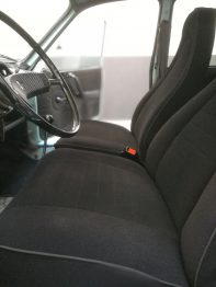 Restauration sellerie velours Renault 12 TS par RC Sellerie RC Sellerie