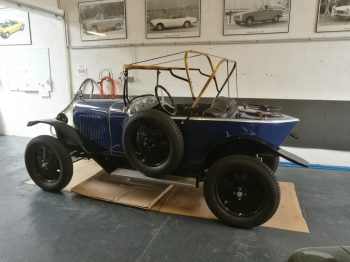 Création capote citroën 5hp par RC Sellerie RC Sellerie