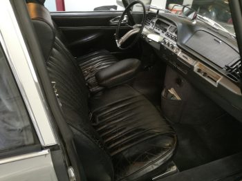 Citroën DS 21 Pallas avant rénovation par RC Sellerie RC Sellerie