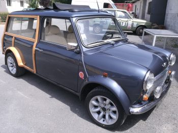 Réalisation moquette Mini Clubman par RC Sellerie RC Sellerie
