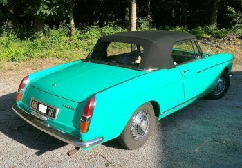 Remplacement capote cabriolet Peugeot 404 par RC Sellerie RC Sellerie