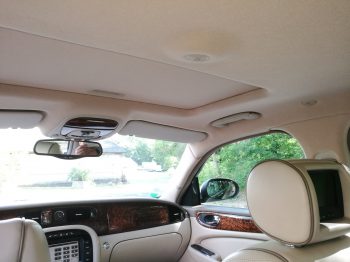 Rénovation ciel de toit Jaguar XJ 8 avec toit ouvrant par RC Sellerie RC Sellerie