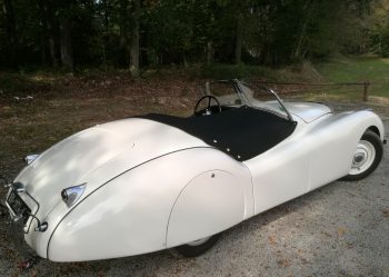 Réalisation d’un couvre tonneau Jaguar XK 120 par RC Sellerie RC Sellerie