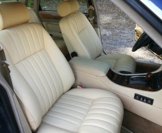 Rénovation sièges cuir magnolia Jaguar XJ40 par RC Sellerie RC Sellerie