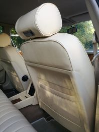 Rénovation sièges cuir magnolia Jaguar XJ40 par RC Sellerie RC Sellerie