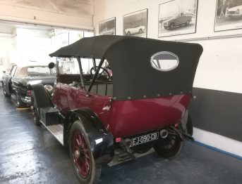 Rénovation capote Alpaga Torpedo X19 Panhard Levassor par RC Sellerie RC Sellerie
