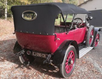 Rénovation capote Alpaga Torpedo X19 Panhard Levassor par RC Sellerie RC Sellerie