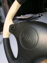 Rénovation volant cuir Austin Mini par RC Sellerie RC Sellerie