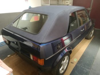 Remplacement d'une capote en Vinyle Bleu Marine sur Golf 1 Cabriolet par RC Sellerie RC Sellerie
