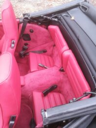 Réalisation d'un intérieur complet en cuir rouge Flamencorot sur Porsche 911 - 964 par RC Sellerie RC Sellerie
