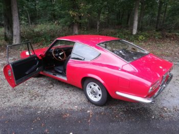 Rénovation de la sellerie Avant / Arrière pour ce coupé italien au caractère sportif par RC Sellerie RC Sellerie