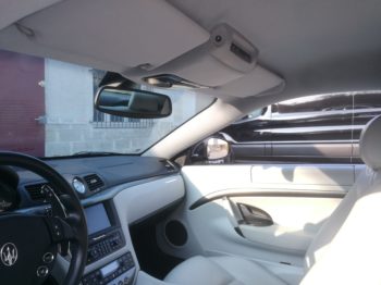 Remplacement du tissu de ciel de toit et des ébénisteries latérales d'une Maserati Gran Turismo S par RC Sellerie RC Sellerie