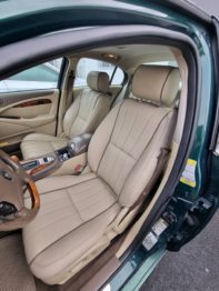 Remplacement du cuir du siège conducteur pour une Jaguar S Type par l'Atelier RC Sellerie RC Sellerie