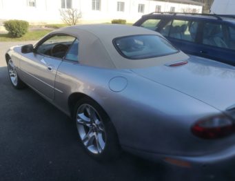 Remplacement de la capote d'une Jaguar XK8 - par RC Sellerie RC Sellerie