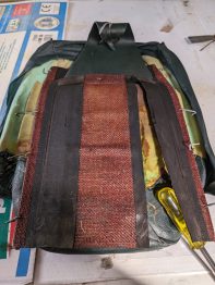 Situation de départ, suspension d'assise de Morgan déchirée RC Sellerie