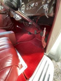 Remplacement des moquettes d'habitacle sur un Coach Delage de 1938 par RC Sellerie RC Sellerie