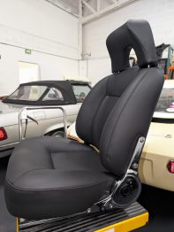 Réalisation d'un siège en cuir pour lancia Fulvia Zagato par RC Sellerie RC Sellerie