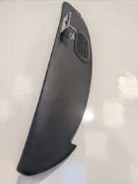 Rénovation de la planche de bord en vinyle d'une Lancia Fulvia Zagato par RC Sellerie RC Sellerie