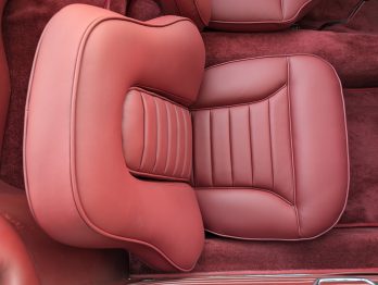 Vue du ciel du siège neuf en cuir par RC Sellerie pour cette Lancia Flaminia RC Sellerie
