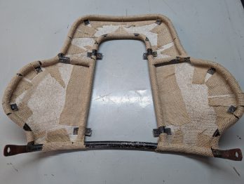 Remise en état de la structure du siège avant par RC Sellerie pour cette Lancia Flaminia RC Sellerie