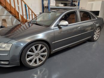 Rénovation sellerie cuir Audi A8 par RC Sellerie RC Sellerie