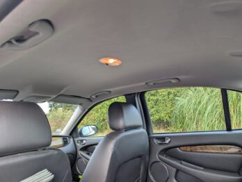 Remplacement du tissu de ciel de toit en jersey gris sur Jaguar X-Type par RC Sellerie RC Sellerie